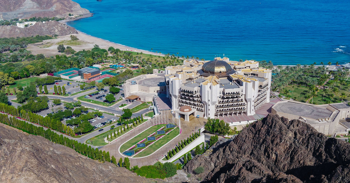 “فيتش” تتوقع نمو أقوى لقطاع السياحة في سلطنة عمان